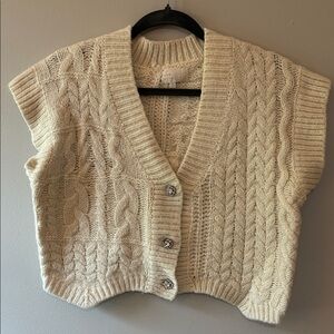 Elegant Cream Cable Knit Cardigan